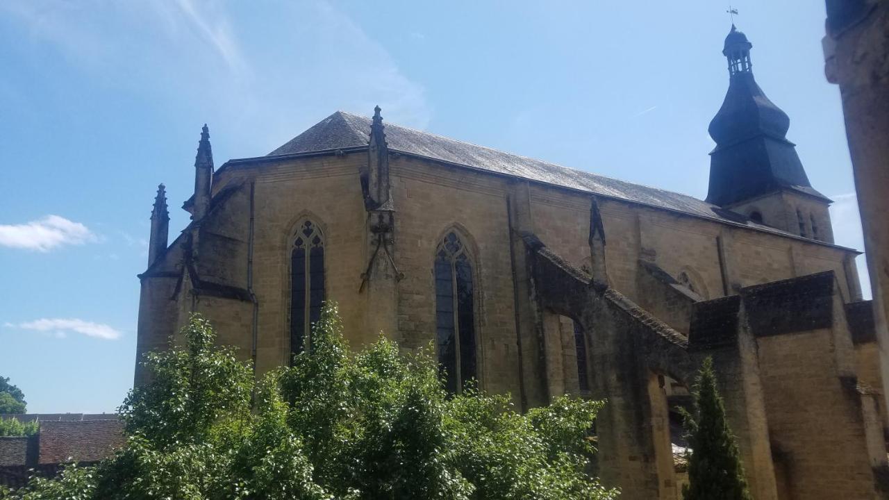 Les Appartements De Bacchus Sarlat-la-Canéda Exterior foto